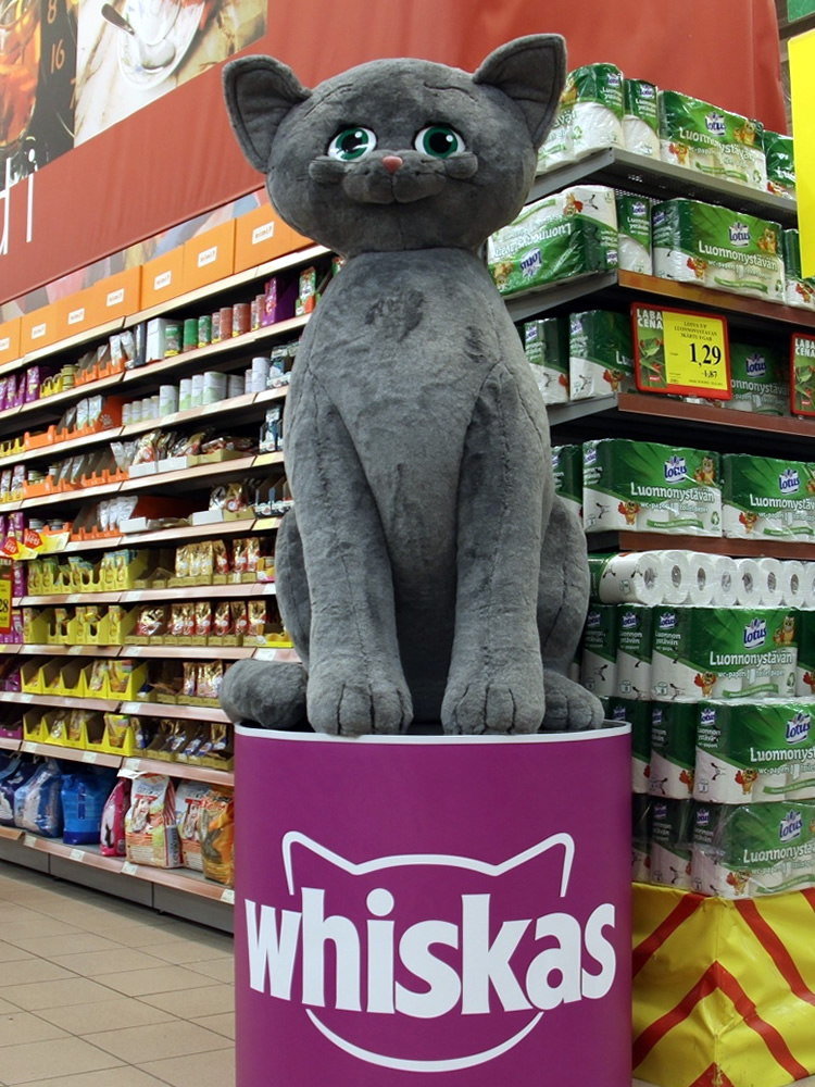 Stationary promo mascot: Whiskas cat