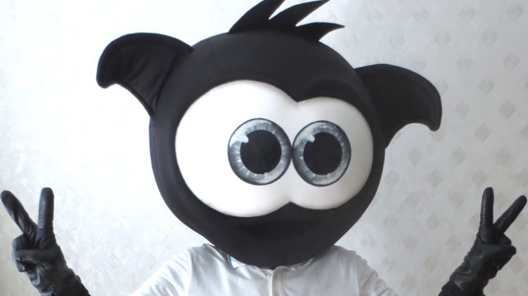 Pins’ mascot costume